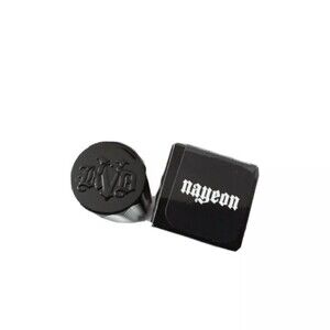 Kat Von D Nayeon Studded Kiss Créme Lipstick